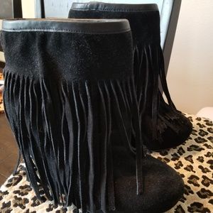 Koolaburra fringe booties